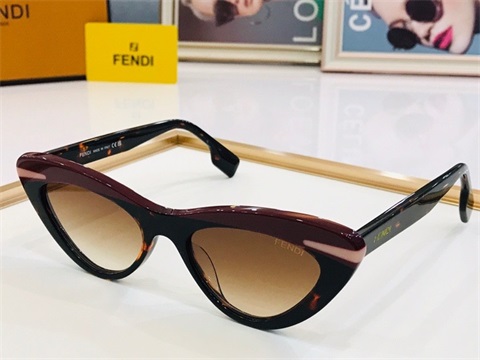Fendi sunglass-576